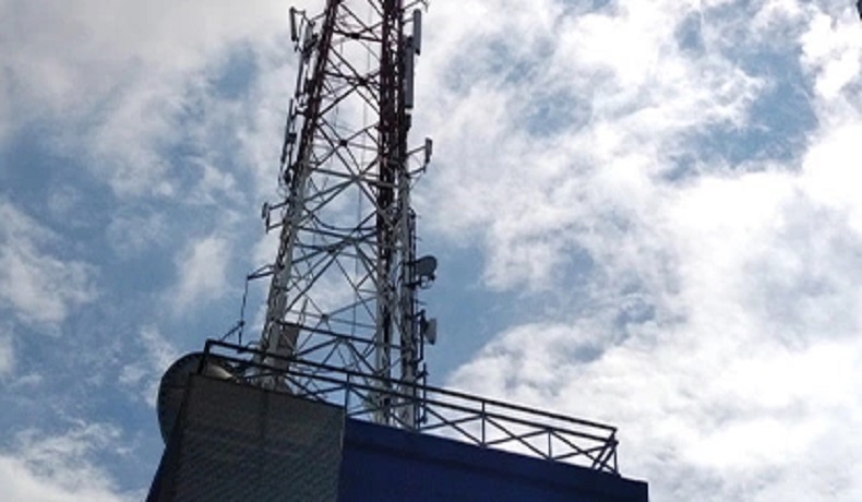 El papel de las torres de telecomunicaciones en la azotea en las redes de comunicación