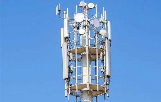 ¿Son las torres de antenas monopolo la solución adecuada para las telecomunicaciones modernas?