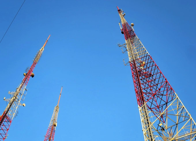 Diseño de torre de 3 patas: una solución confiable para la infraestructura moderna de Telecomunicaciones