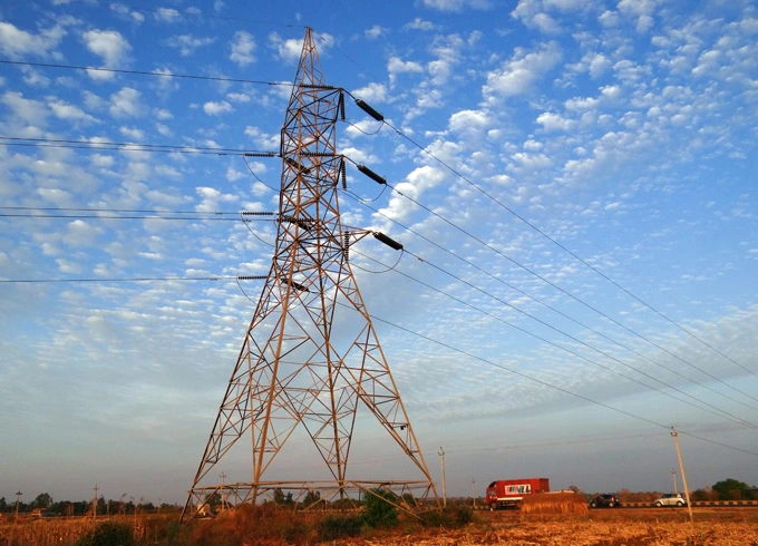 Por qué elegir la torre de acero angular eléctrica de Junjiang para transmisión de energía confiable de alto voltaje